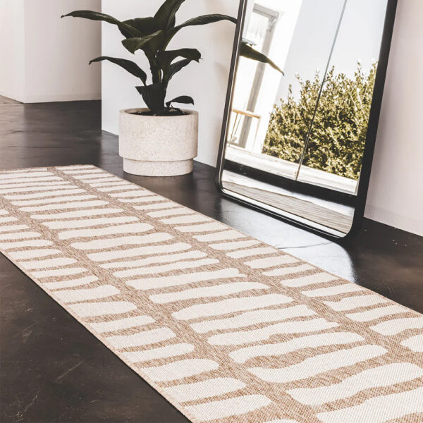 hertex 0000 trail tracks runner in clayhertex haus onlinehertex haus online 148364