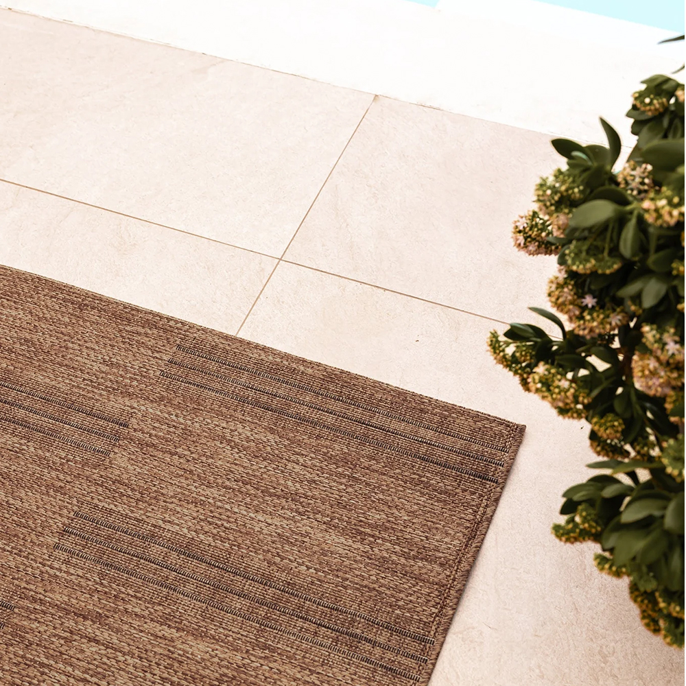 _0002_liam-outdoor-rug-in-strawhertex-haus-onlinehertex-haus-online-575823_1800x1800 knox rug, timber