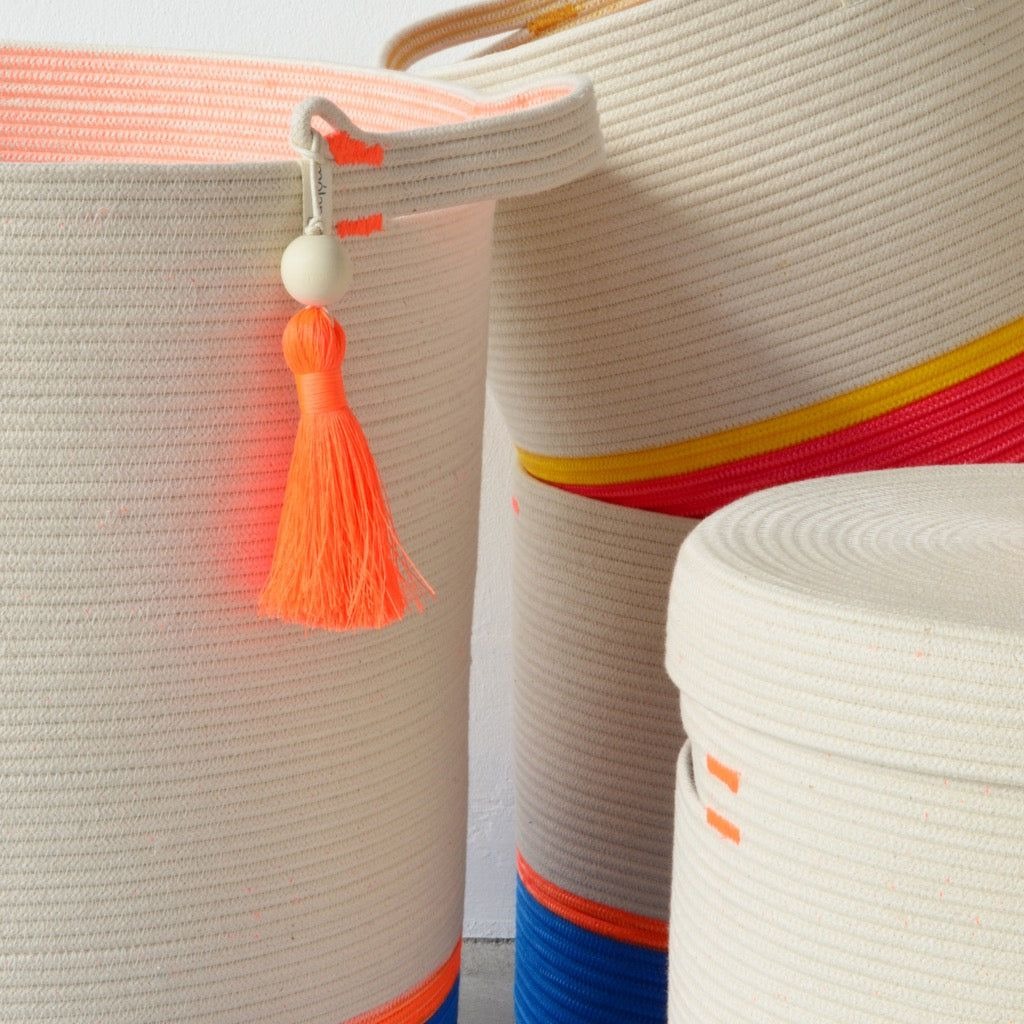mia mélange | cesto do chão poly base, pink & yellow