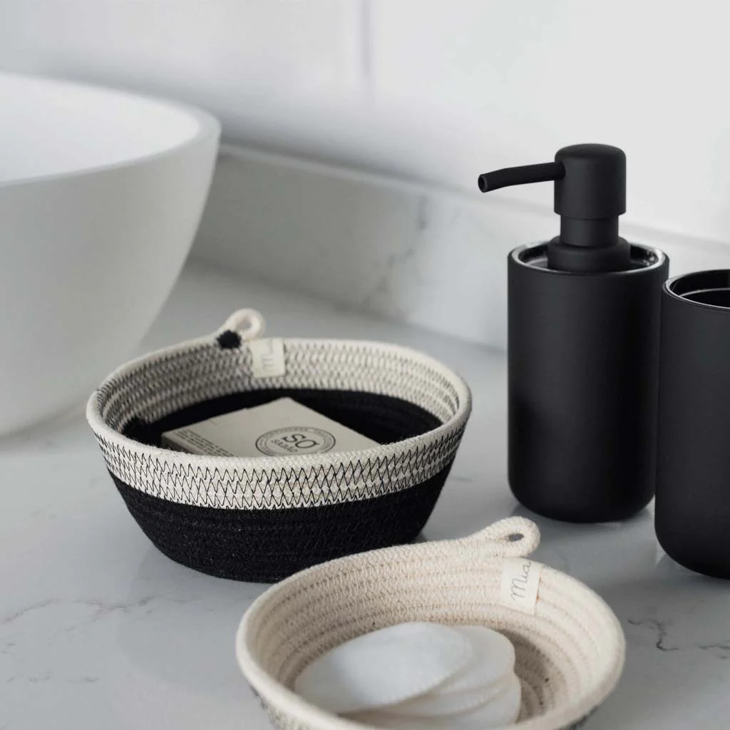 mia mélange | bowl | liquorice