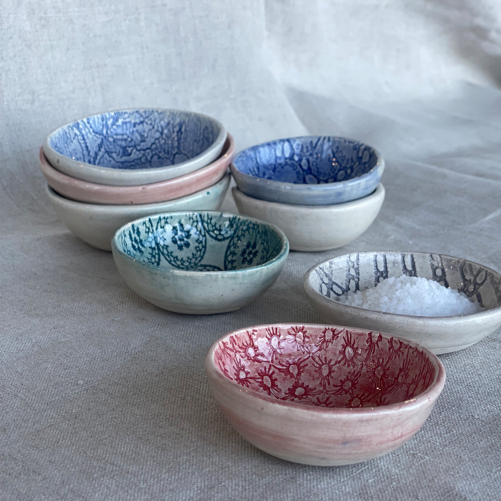 wonkiware_salt_small_0034_IMG_5736 salt dish round large, mixed pattern